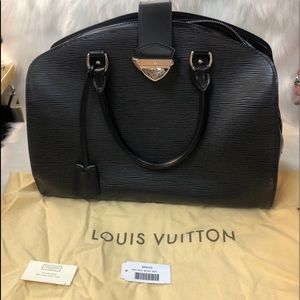 Louis Vuitton Pont Neuf Handbag Epi Leather GM